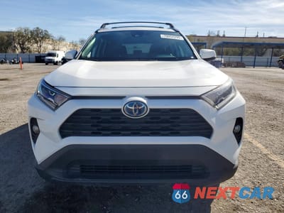 Piąte zdjęcie samochodu w środku: 2021 TOYOTA RAV4 HYBRID XLE VIN:2T3R6RFV7MW004819 - miniatura