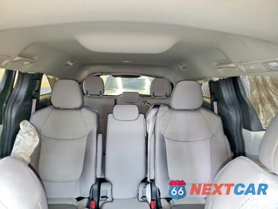 Zdjęcie 10 z 12 samochodu: 2025 TOYOTA SIENNA LE 8-PASSENGER * PRIOR FLEET * VIN:5TDKSKFC4SS182723 - miniatura