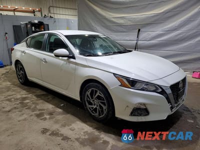 Czwarte zdjęcie samochodu z boku: 2020 NISSAN ALTIMA VIN:1N4BL4BV8LC270442 - miniatura