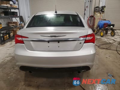 Zdjęcie 6 z 12 samochodu: 2012 CHRYSLER 200 S VIN:1C3CCBHG9CN178129 - miniatura