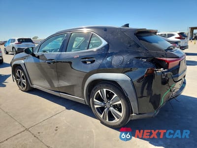 Drugie zdjęcie samochodu z przodu: 2019 LEXUS UX 200 BASE VIN:JTHY3JBH8K2002068 - miniatura