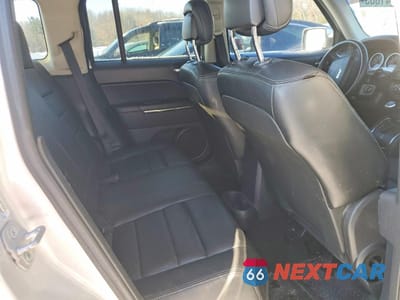 Zdjęcie 11 z 13 samochodu: 2010 JEEP PATRIOT LIMITED VIN:1J4NF4GBXAD501680 - miniatura