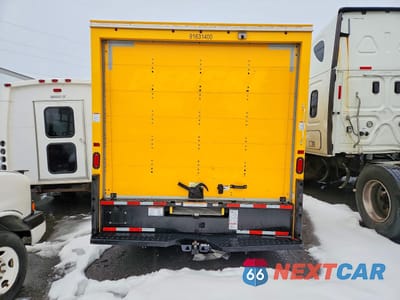 Zdjęcie 6 z 14 samochodu: 2024 FORD E350 BOX TRUCK VIN:1FDWE3FN4RDD08743 - miniatura