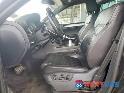 Zdjęcie 7 z 11 samochodu: 2017 VOLKSWAGEN TOUAREG WOLFSBURG VIN:WVGRF7BP6HD004160 - miniatura