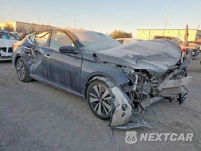 Czwarte zdjęcie samochodu z boku: 2021 NISS ALTIMA SV VIN:1N4BL4DV6MN412841 - miniatura