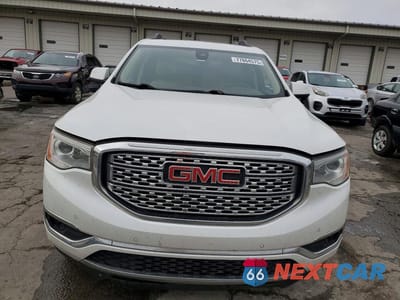 Piąte zdjęcie samochodu w środku: 2017 GMC ACADIA DENALI VIN:1GKKNXLS6HZ119425 - miniatura