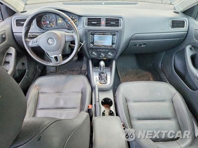 Zdjęcie 8 z 11 samochodu: 2012 VOLKSWAGEN JETTA SE VIN:3VWDX7AJ4CM346029 - miniatura