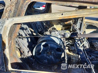 Zdjęcie 10 z 11 samochodu: 2016 JEEP CHEROKEE SPORT VIN:1C4PJMAB4GW313823 - miniatura