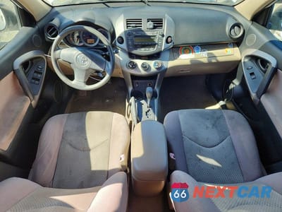 Zdjęcie 8 z 13 samochodu: 2006 TOYOTA RAV4 VIN:JTMZK33V265002838 - miniatura