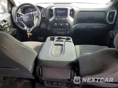 Zdjęcie 8 z 13 samochodu: 2019 CHEVROLET SILVERADO K1500 LT VIN:1GCUYDED0KZ216295 - miniatura