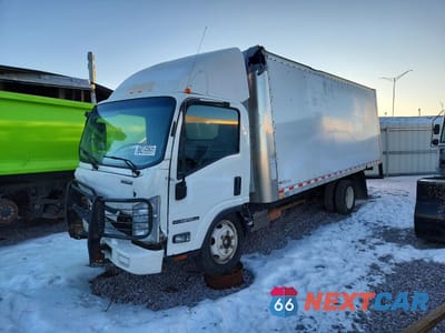 2022 ISUZU NPR HD BOX TRUCK 54DC4W1D9NS202896 - główne zdjęcie licytacji z USA - miniatura