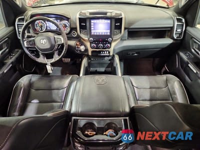 Zdjęcie 8 z 12 samochodu: 2019 RAM 1500 LARAMIE VIN:1C6SRFJT8KN749250 - miniatura