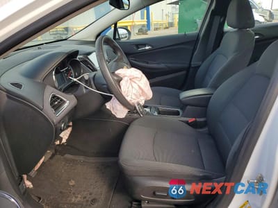 Zdjęcie 7 z 12 samochodu: 2018 CHEVROLET CRUZE LT VIN:3G1BH6SE3JS633320 - miniatura