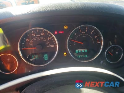 Zdjęcie 9 z 11 samochodu: 2014 JEEP WRANGLER UNLIMITED RUBICON VIN:1C4HJWFG0EL134861 - miniatura