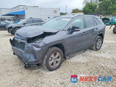 2025 TOYOTA RAV4 XLE 2T3W1RFV1SW406057 - główne zdjęcie licytacji z USA - miniatura