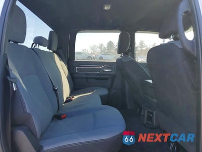 Zdjęcie 10 z 12 samochodu: 2021 RAM 2500 BIG HORN VIN:3C6UR5JL6MG628196 - miniatura