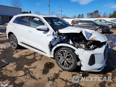 Czwarte zdjęcie samochodu z boku: 2025 AUDI Q5 PREMIUM PLUS VIN:WA12AAGU3S2024878 - miniatura