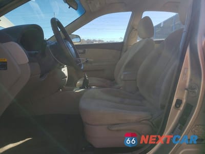 Zdjęcie 7 z 12 samochodu: 2007 KIA OPTIMA LX VIN:KNAGE123975160238 - miniatura