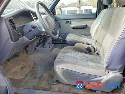 Zdjęcie 7 z 11 samochodu: 1999 TOYOTA TACOMA VIN:4TAVL52NXXZ533848 - miniatura