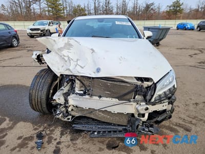 Piąte zdjęcie samochodu w środku: 2020 MERCEDES-BENZ C 300 4MATIC VIN:55SWF8EB1LU332728 - miniatura