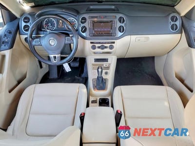 Zdjęcie 8 z 12 samochodu: 2017 VOLKSWAGEN TIGUAN S VIN:WVGAV7AX6HK018301 - miniatura