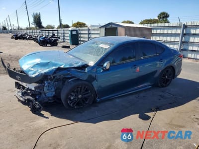 2025 TOYOTA CAMRY XSE 4T1DAACK3SU118889 - główne zdjęcie licytacji z USA - miniatura