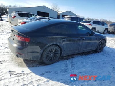 Trzecie zdjęcie samochodu z tyłu: 2019 AUDI A5 PREMIUM VIN:WAUANCF59KA079558 - miniatura