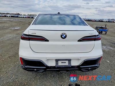 Zdjęcie 6 z 12 samochodu: 2025 BMW 760 XI VIN:WBA33EJ0XSCV31673 - miniatura