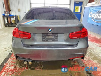 Zdjęcie 6 z 11 samochodu: 2017 BMW 330 XI VIN:WBA8D9C38HA012014 - miniatura