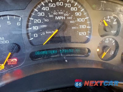 Zdjęcie 9 z 14 samochodu: 2003 CHEVROLET TAHOE K1500 VIN:1GNEK13Z53R145218 - miniatura