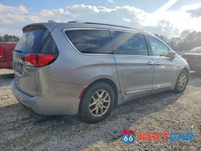 Trzecie zdjęcie samochodu z tyłu: 2020 CHRYSLER PACIFICA TOURING L VIN:2C4RC1BG4LR271264 - miniatura
