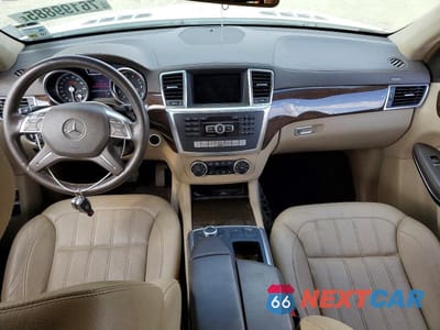 Zdjęcie 8 z 13 samochodu: 2013 MERCEDES-BENZ GL 450 4MATIC VIN:4JGDF7CE3DA150387 - miniatura