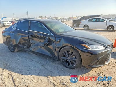 Czwarte zdjęcie samochodu z boku: 2022 LEXUS ES 300 VIN:58AGZ1B11NU113850 - miniatura