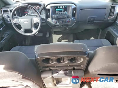 Zdjęcie 8 z 12 samochodu: 2018 CHEVROLET SILVERADO K1500 LT VIN:1GCUKREC1JF223097 - miniatura