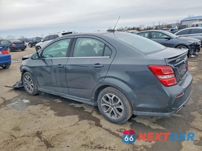 Drugie zdjęcie samochodu z przodu: 2020 CHEVROLET SONIC LT VIN:1G1JD5SB1L4133960 - miniatura