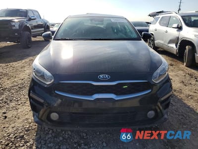 Piąte zdjęcie samochodu w środku: 2020 KIA FORTE FE VIN:3KPF24AD5LE206424 - miniatura