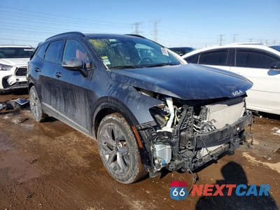 Czwarte zdjęcie samochodu z boku: 2023 KIA SPORTAGE SX VIN:5XYK43AF6PG138017 - miniatura