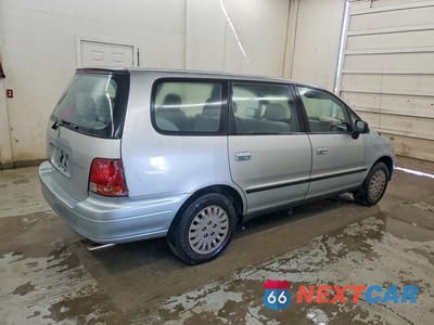 Trzecie zdjęcie samochodu z tyłu: 1997 HONDA ODYSSEY BASE VIN:JHMRA1842VC003200 - miniatura