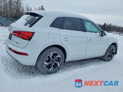 Trzecie zdjęcie samochodu z tyłu: 2019 AUDI Q5 PRESTIGE VIN:WA1CNAFY3K2140918 - miniatura