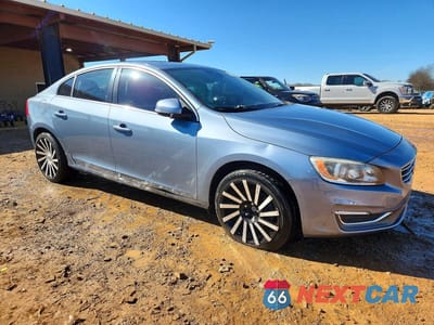 Czwarte zdjęcie samochodu z boku: 2018 VOLVO S60 PREMIER VIN:LYV402HK2JB157178 - miniatura