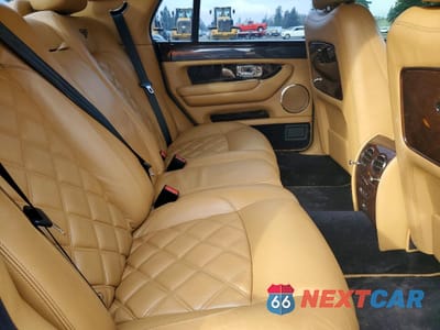 Zdjęcie 11 z 13 samochodu: 2007 BENTLEY ARNAGE T VIN:SCBLF44J87CX12113 - miniatura