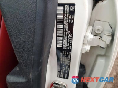 Zdjęcie 13 z 13 samochodu: 2017 MASERATI LEVANTE VIN:ZN661XUA3HX257870 - miniatura