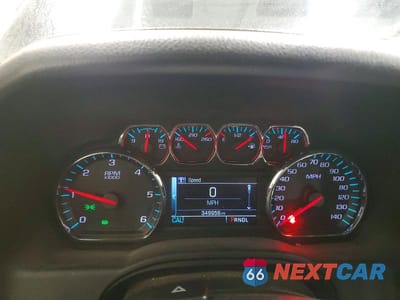 Zdjęcie 9 z 13 samochodu: 2020 CHEVROLET SUBURBAN K1500 LT VIN:1GNSKHKC9LR252037 - miniatura