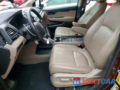 Zdjęcie 7 z 13 samochodu: 2018 HONDA ODYSSEY EXL VIN:5FNRL6H79JB006188 - miniatura