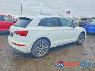 Trzecie zdjęcie samochodu z tyłu: 2024 AUDI Q5 PREMIUM PLUS 45 VIN:WA1EAAFY3R2072358 - miniatura