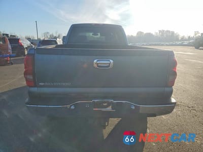 Zdjęcie 6 z 12 samochodu: 2007 CHEVROLET SILVERADO K2500 HEAVY DUTY VIN:1GCHK23DX7F114621 - miniatura
