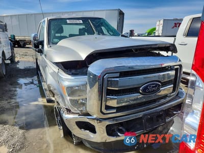 Piąte zdjęcie samochodu w środku: 2015 FORD F350 SUPER DUTY VIN:1FT8W3B68FEC23631 - miniatura