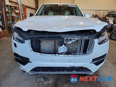 Piąte zdjęcie samochodu w środku: 2019 VOLVO XC90 T6 INSCRIPTION VIN:YV4A22PL0K1498589 - miniatura