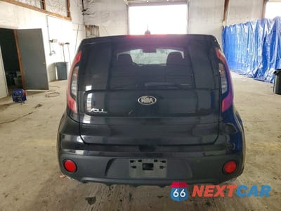 Zdjęcie 6 z 12 samochodu: 2018 KIA SOUL VIN:KNDJN2A27J7574833 - miniatura
