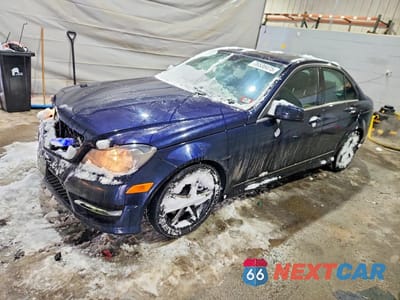 2014 MERCEDES-BENZ C 300 4MATIC WDDGF8AB7EA896994 - główne zdjęcie licytacji z USA - miniatura